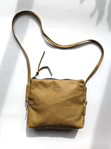 Simple Shoulder Bag with Knotted Strap