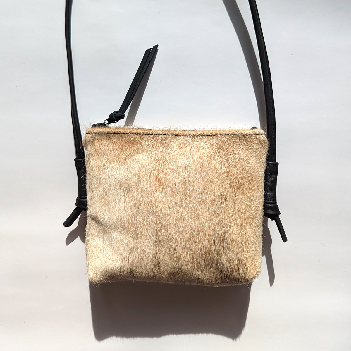 Simple Shoulder Bag with Knotted Strap