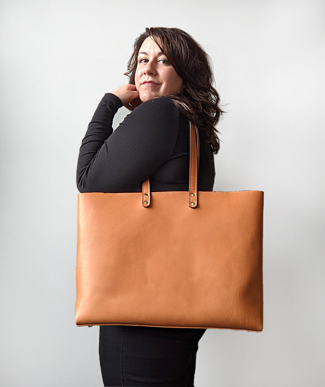 Apex Large Tote in Honey Leather by Directive